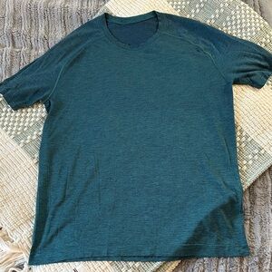 Men's Teal Lululemon T-Shirt